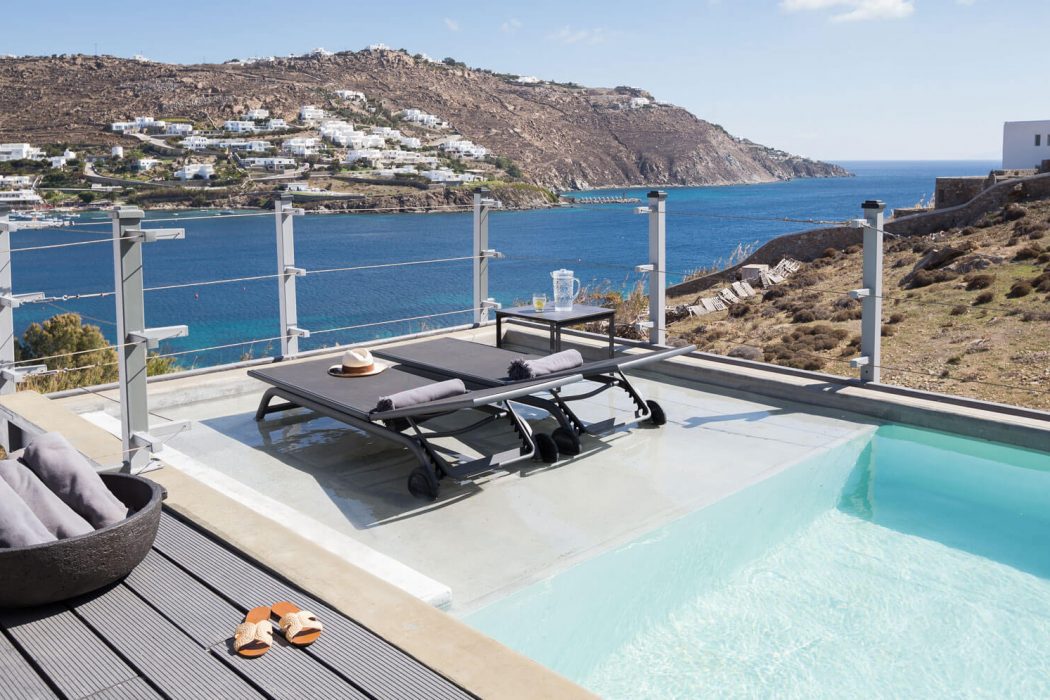 DELUXE-SUITE-SEA-VIEW-WITH-PRIVATE-POOL_8