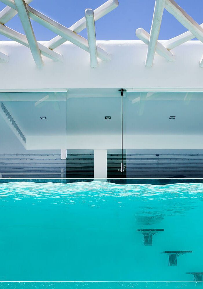 SIGNATURE-SUITE-130-SEA-VIEW-WITH-PRIVATE-GLASS-POOL_9