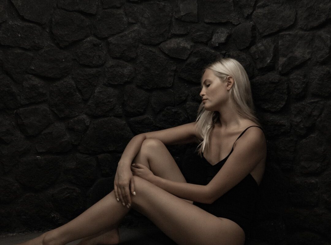 cave-3bedroom-santorini-14