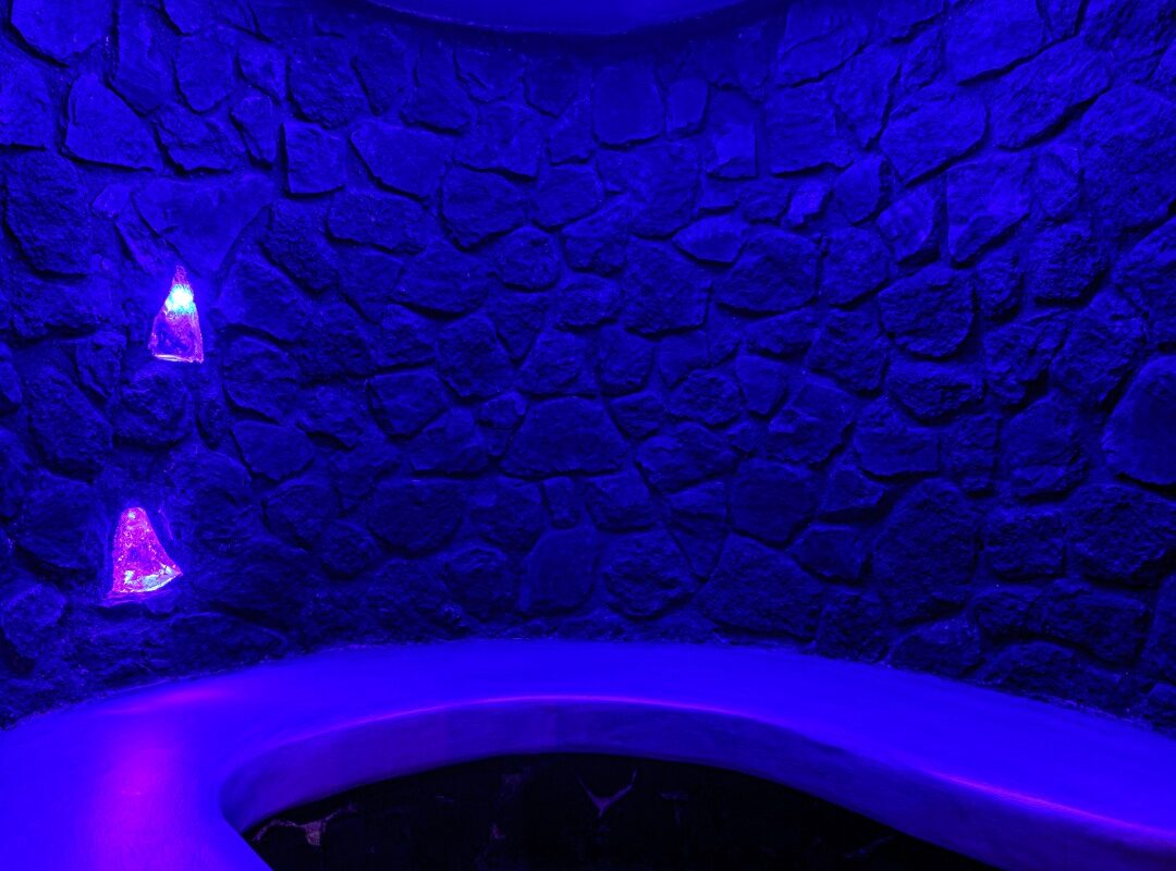 cave-3bedroom-santorini-15