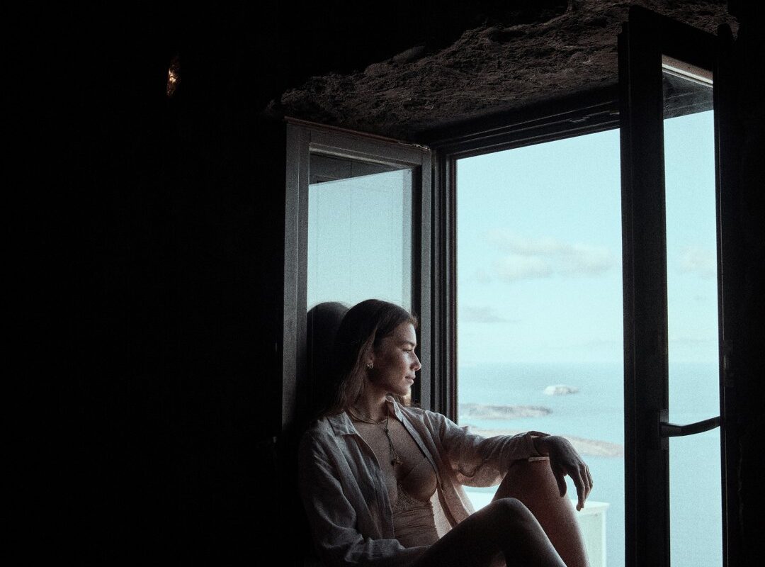 cave-3bedroom-santorini-27