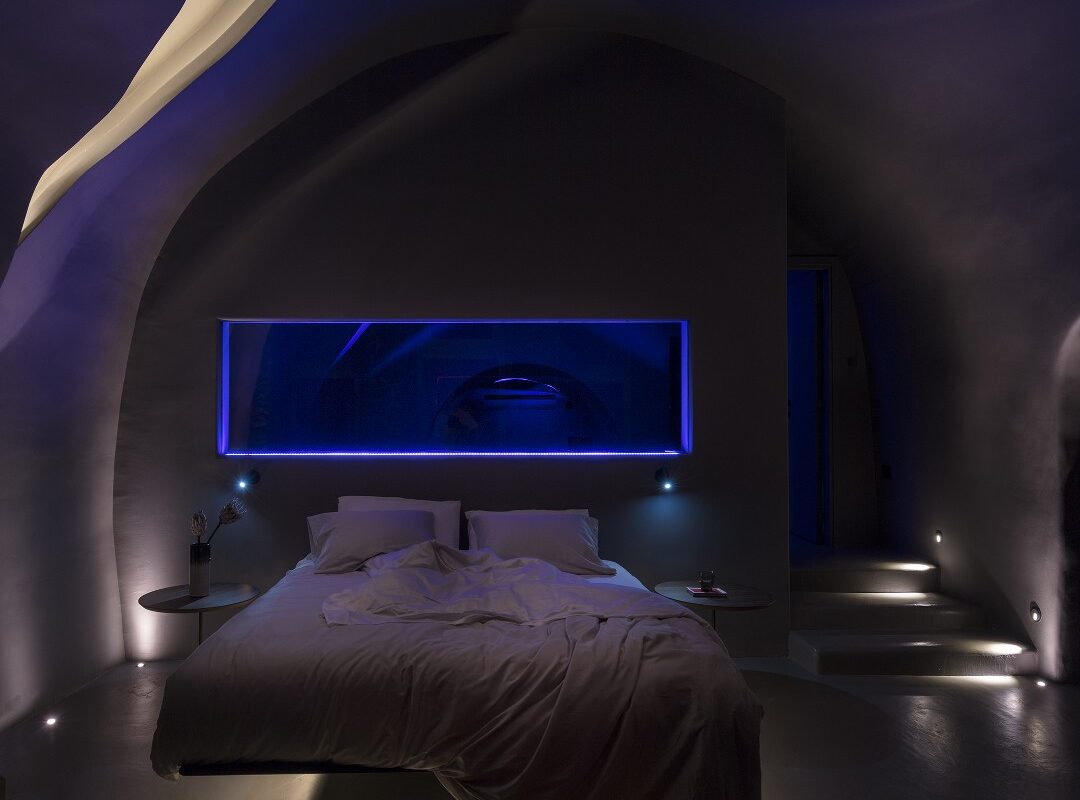 cave-3bedroom-santorini-6