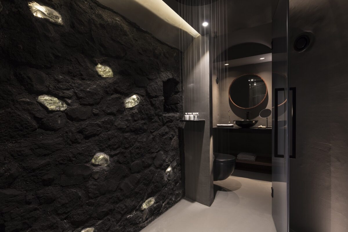 deluxe-suite-santorini-6