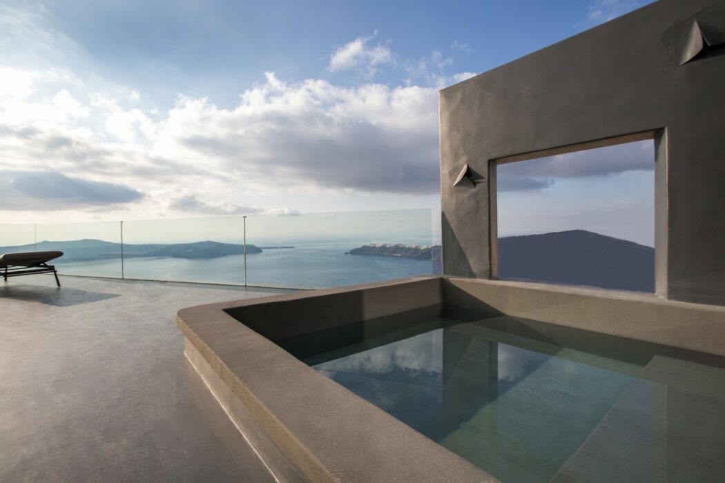 signature-suite-santorini-2