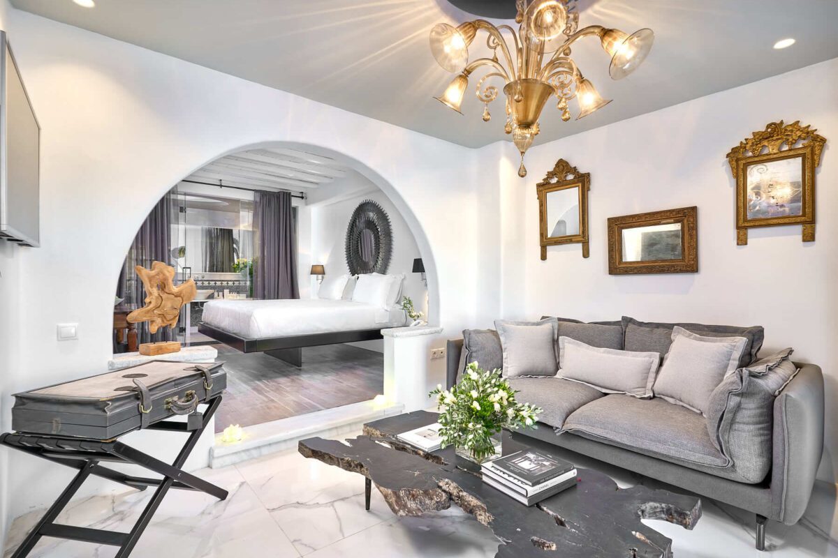 Two-Bedroom-Suite-with-Plunge-Pool-Sea-View-1