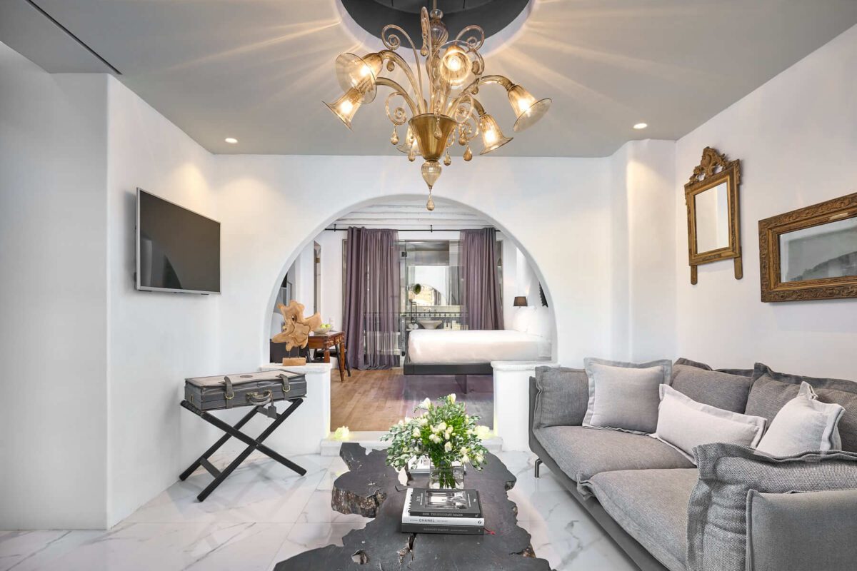 Two-Bedroom-Suite-with-Plunge-Pool-Sea-View-2