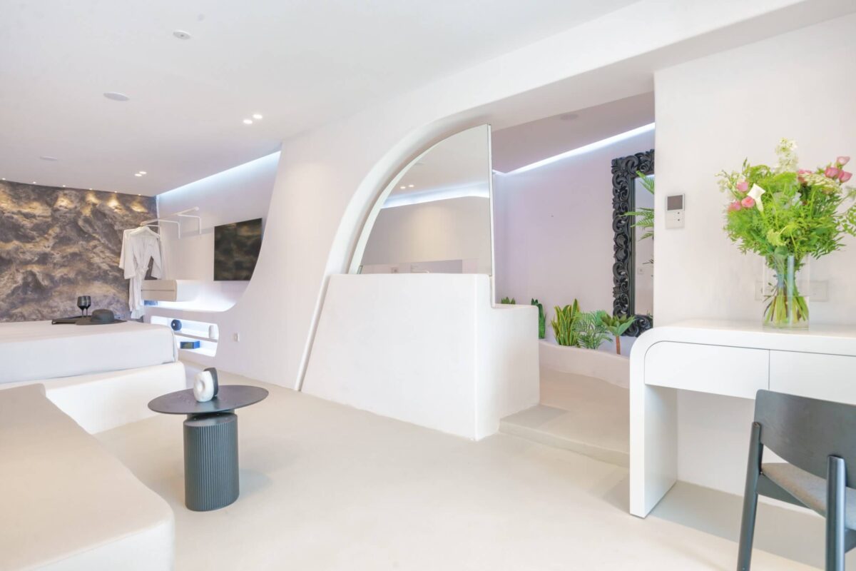 luxury-suite-with-pool-9-new